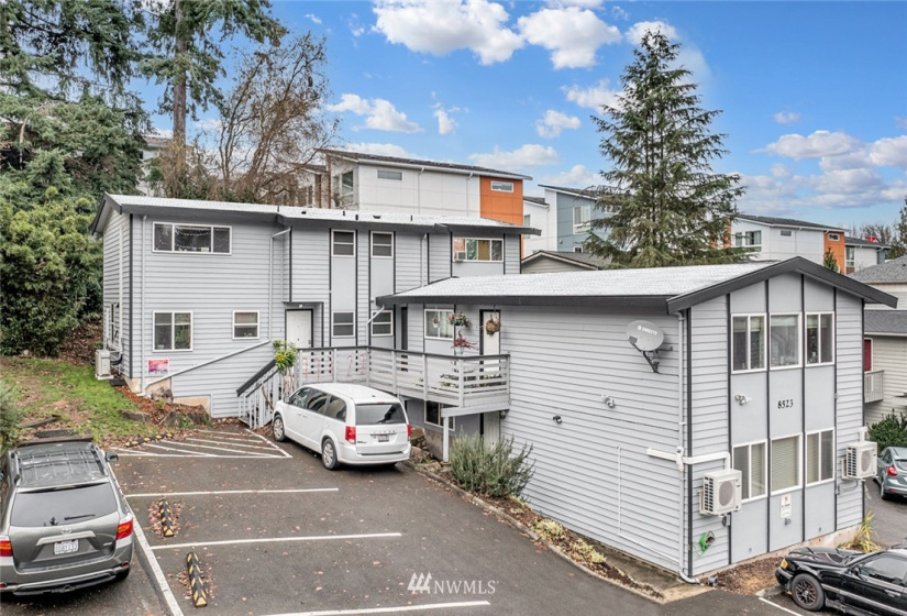 8523 23rd, Seattle, Washington 98115, ,Residential Income,For Sale,23rd,NWM1873622