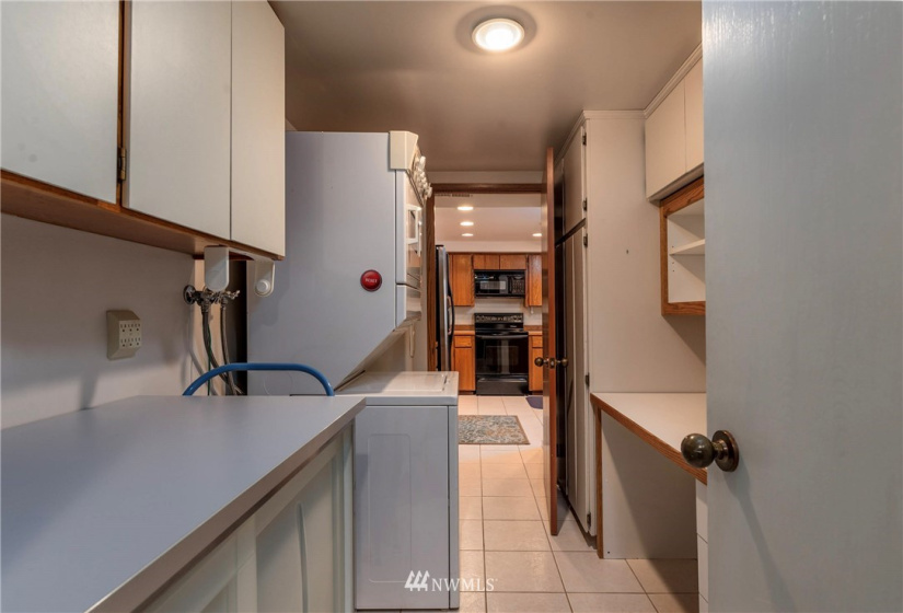 3016 Narrows, Tacoma, Washington 98407, 2 Bedrooms Bedrooms, ,2 BathroomsBathrooms,Residential,For Sale,Gold Creek,Narrows,NWM1865204