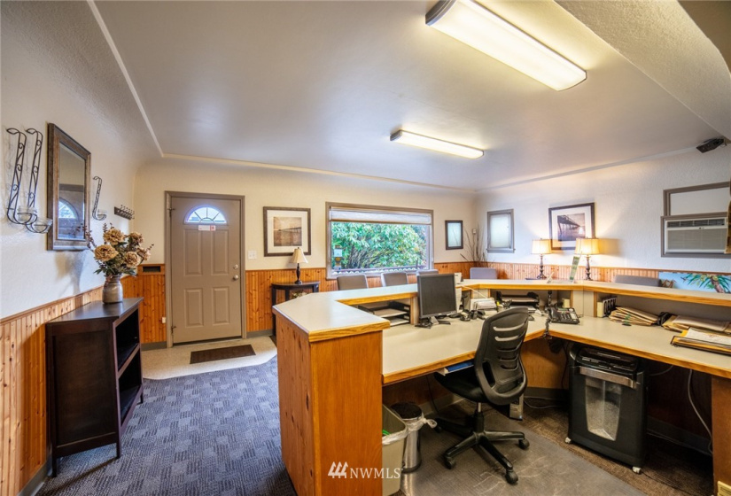 1083 State, Marysville, Washington 98270, ,Commercial Sale,For Sale,State,NWM1869693