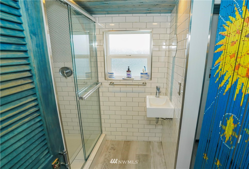 2100 West Bay, Olympia, Washington 98502, 1 Bedroom Bedrooms, ,Residential,For Sale,West Bay,NWM1873790