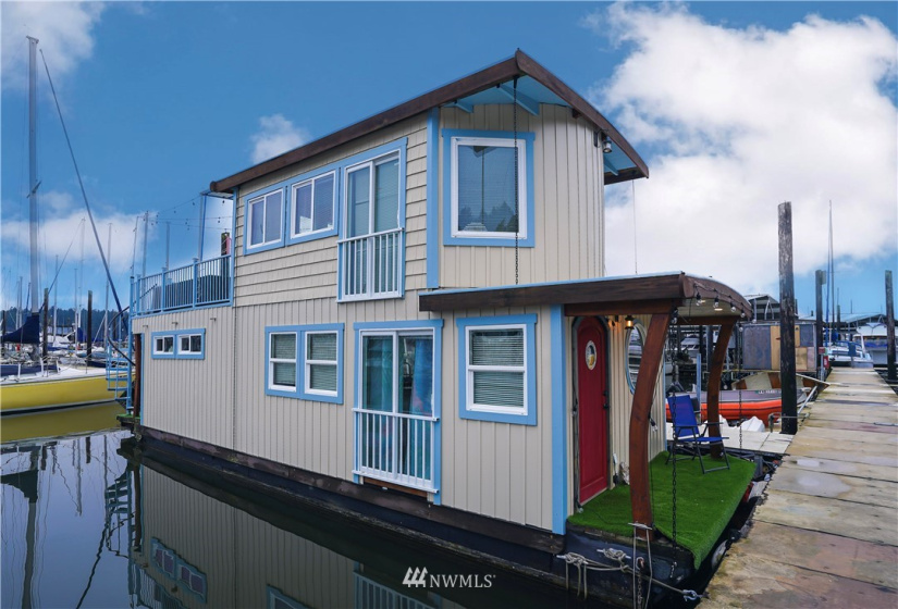 2100 West Bay, Olympia, Washington 98502, 1 Bedroom Bedrooms, ,Residential,For Sale,West Bay,NWM1873790
