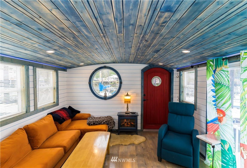 2100 West Bay, Olympia, Washington 98502, 1 Bedroom Bedrooms, ,Residential,For Sale,West Bay,NWM1873790