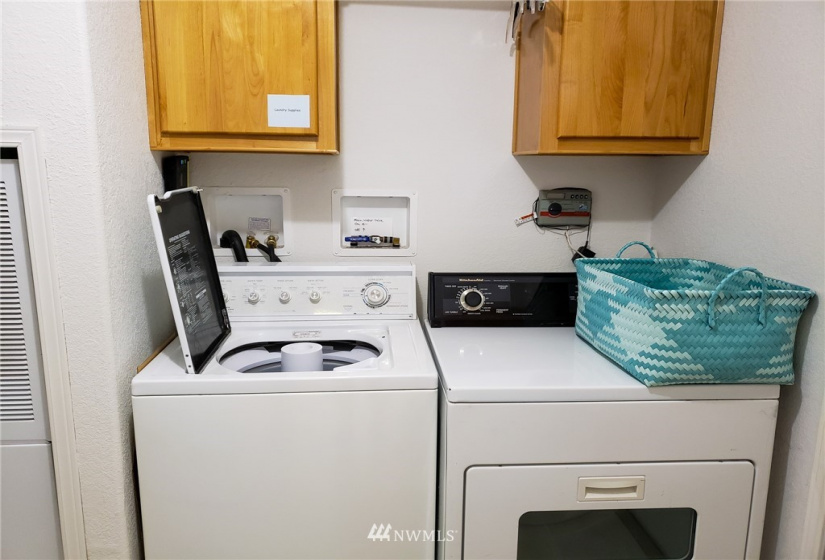 674 River Dr SW, Quincy, Washington 98848, 3 Bedrooms Bedrooms, ,2 BathroomsBathrooms,Residential,For Sale,River Dr SW,NWM1872164