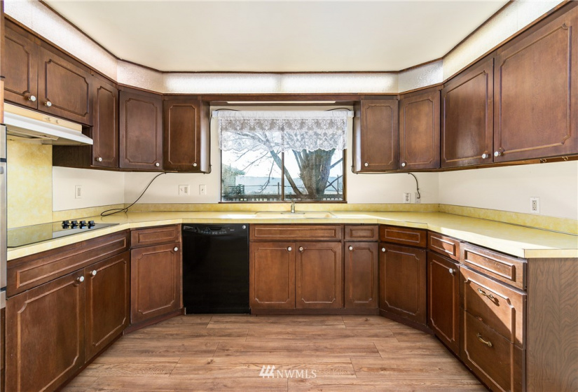 440 2nd, Cathlamet, Washington 98612, 2 Bedrooms Bedrooms, ,1 BathroomBathrooms,Residential,For Sale,2nd,NWM1873905