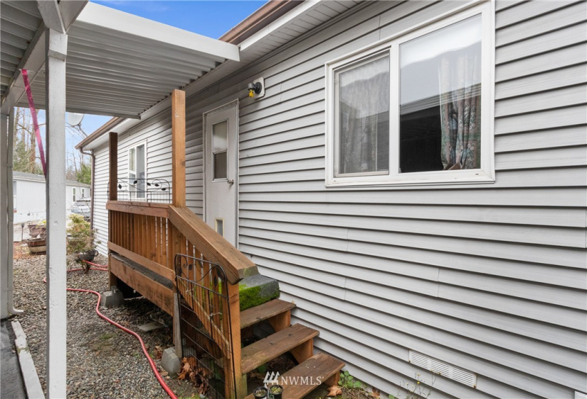 2101 324th, Federal Way, Washington 98003, 2 Bedrooms Bedrooms, ,1 BathroomBathrooms,Manufactured In Park,For Sale,324th,NWM1873825