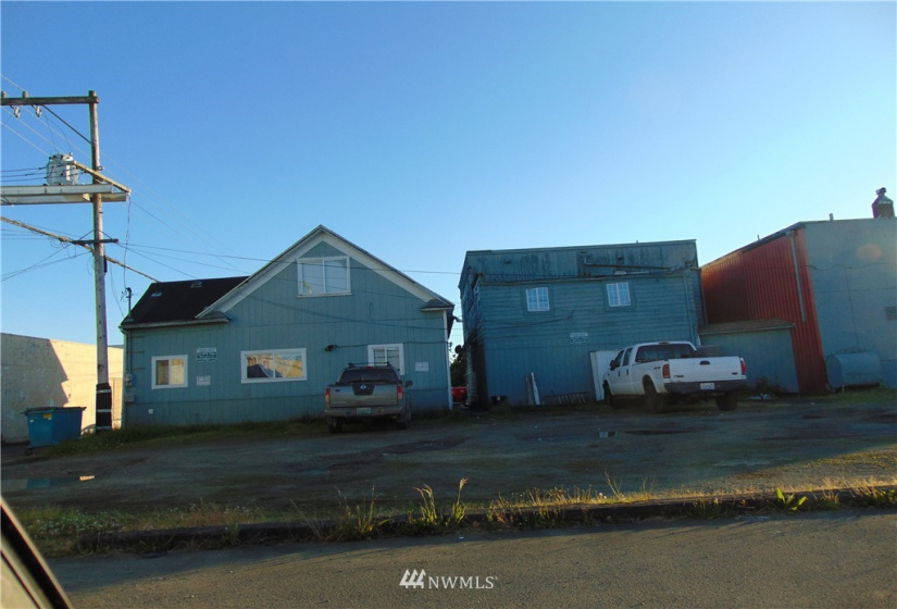106 108 South Jefferson, Aberdeen, Washington 98520, ,Commercial Sale,For Sale,108 South Jefferson,NWM1874028