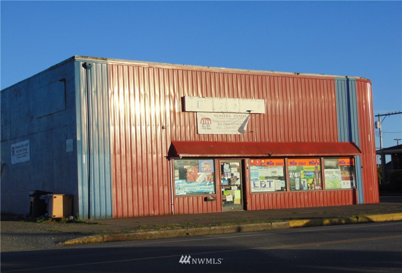 106 108 South Jefferson, Aberdeen, Washington 98520, ,Commercial Sale,For Sale,108 South Jefferson,NWM1874028