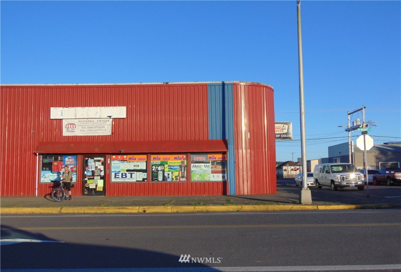 106 108 South Jefferson, Aberdeen, Washington 98520, ,Commercial Sale,For Sale,108 South Jefferson,NWM1874028