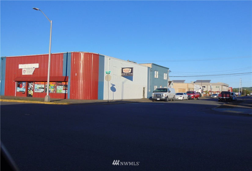 106 108 South Jefferson, Aberdeen, Washington 98520, ,Commercial Sale,For Sale,108 South Jefferson,NWM1874028