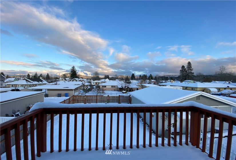 360 Perkins, Buckley, Washington 98321, 3 Bedrooms Bedrooms, ,2 BathroomsBathrooms,Residential,For Sale,Perkins,NWM1873774