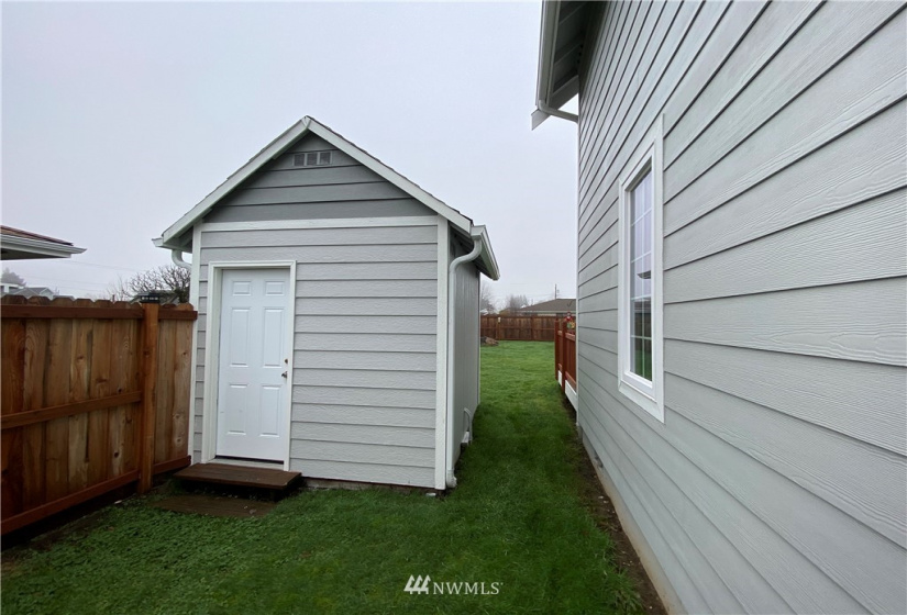 360 Perkins, Buckley, Washington 98321, 3 Bedrooms Bedrooms, ,2 BathroomsBathrooms,Residential,For Sale,Perkins,NWM1873774