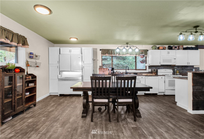 19534 Johnson, Yelm, Washington 98597, 4 Bedrooms Bedrooms, ,2 BathroomsBathrooms,Residential,For Sale,Johnson,NWM1865319