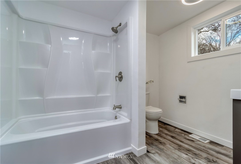 307 Roosevelt, Walla Walla, Washington 99362, 2 Bedrooms Bedrooms, ,1 BathroomBathrooms,Residential,For Sale,Watertown,Roosevelt,NWM1873870