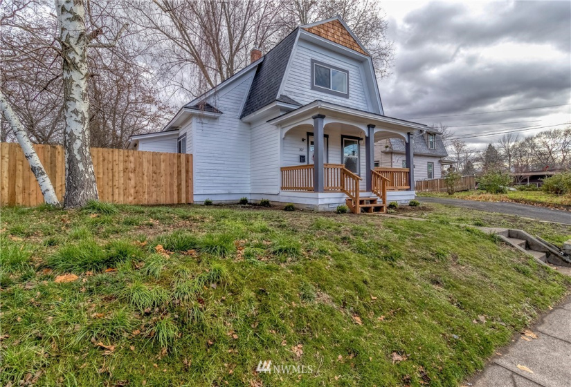 307 Roosevelt, Walla Walla, Washington 99362, 2 Bedrooms Bedrooms, ,1 BathroomBathrooms,Residential,For Sale,Watertown,Roosevelt,NWM1873870
