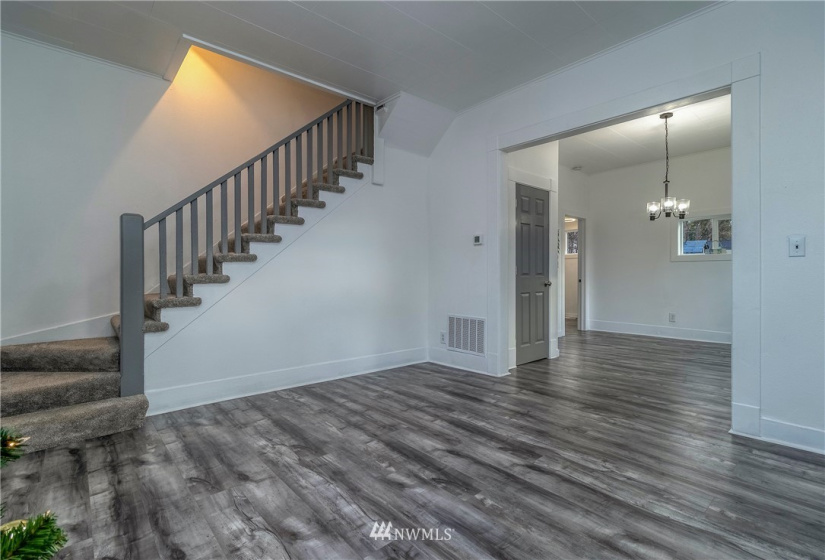 307 Roosevelt, Walla Walla, Washington 99362, 2 Bedrooms Bedrooms, ,1 BathroomBathrooms,Residential,For Sale,Watertown,Roosevelt,NWM1873870