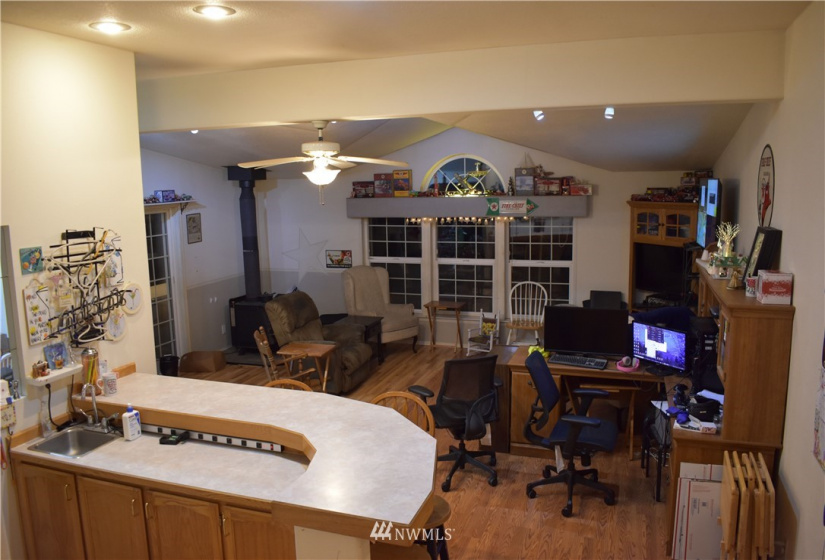 43405 Challenger, Concrete, Washington 98237, 3 Bedrooms Bedrooms, ,2 BathroomsBathrooms,Residential,For Sale,Challenger,NWM1873951