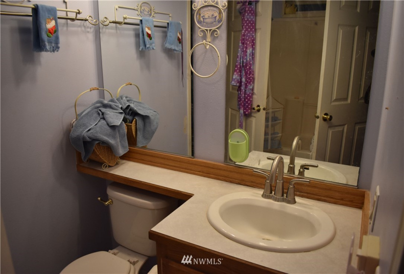 43405 Challenger, Concrete, Washington 98237, 3 Bedrooms Bedrooms, ,2 BathroomsBathrooms,Residential,For Sale,Challenger,NWM1873951