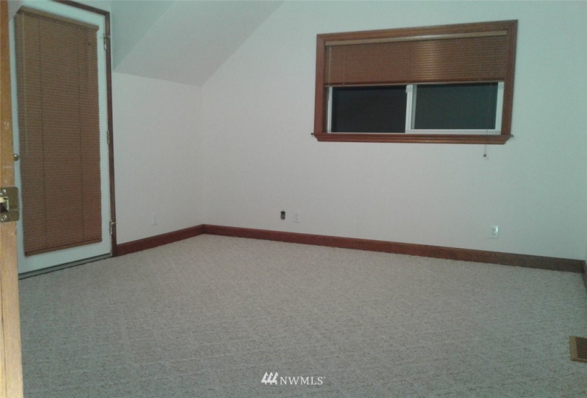 5822 8th, Seattle, Washington 98107, 4 Bedrooms Bedrooms, ,2 BathroomsBathrooms,Residential,For Sale,8th,NWM1874294