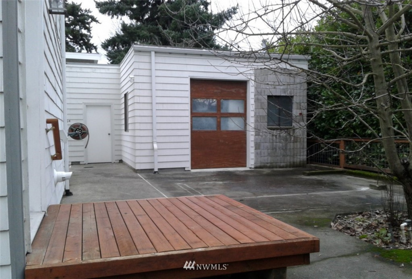 5822 8th, Seattle, Washington 98107, 4 Bedrooms Bedrooms, ,2 BathroomsBathrooms,Residential,For Sale,8th,NWM1874294