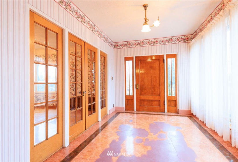 2 Chicago, Yakima, Washington 98902, 4 Bedrooms Bedrooms, ,2 BathroomsBathrooms,Residential,For Sale,Chicago,NWM1874309