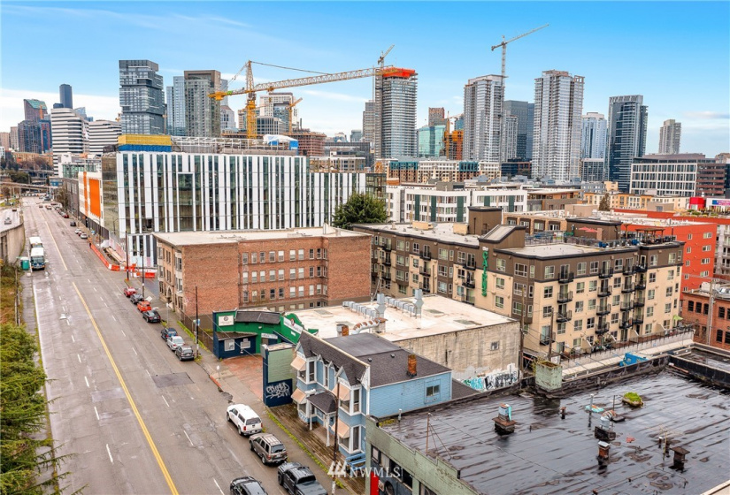 421 Eastlake, Seattle, Washington 98109, ,Commercial Sale,For Sale,Eastlake,NWM1874347
