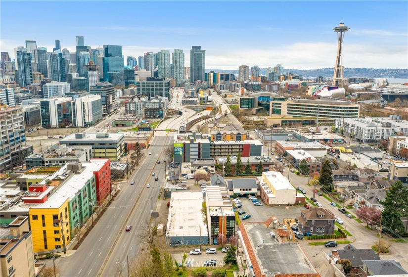 807 Aurora, Seattle, Washington 98109, ,Commercial Sale,For Sale,Aurora,NWM1874349
