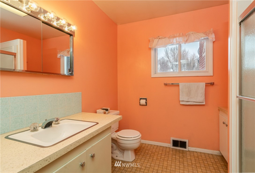 11 Moser, Orondo, Washington 98843, 3 Bedrooms Bedrooms, ,Residential,For Sale,Moser,NWM1874120