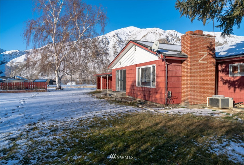 11 Moser, Orondo, Washington 98843, 3 Bedrooms Bedrooms, ,Residential,For Sale,Moser,NWM1874120