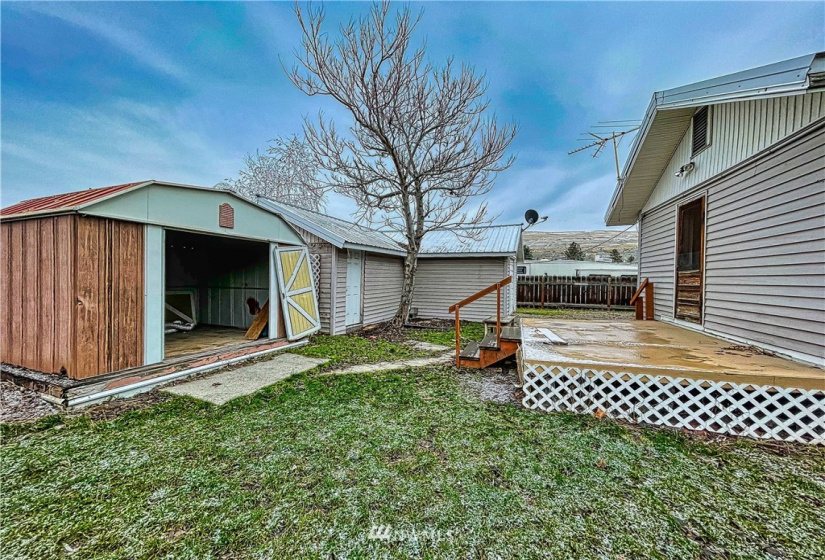 226 Conconully, Okanogan, Washington 98840, 2 Bedrooms Bedrooms, ,1 BathroomBathrooms,Residential,For Sale,Kahlows Add,Conconully,NWM1874252