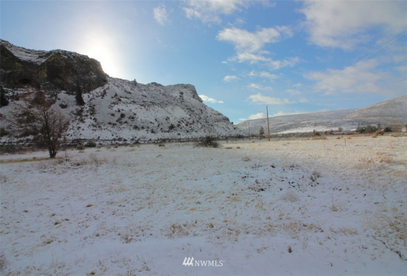 0 Lake Naches, Naches, Washington 98936, ,Land,For Sale,Lake Naches,Lake Naches,NWM1874536