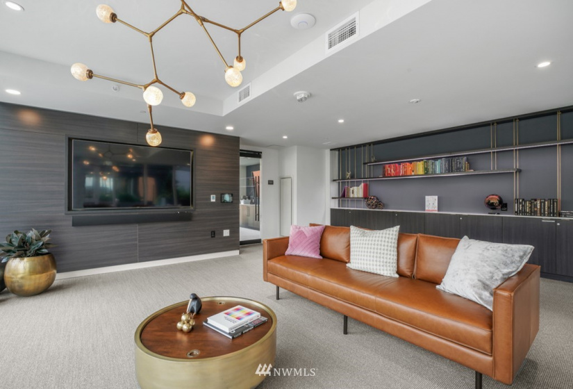 450 Main, Seattle, Washington 98104, ,1 BathroomBathrooms,Residential Lease,For Rent,KODA,Main,NWM1874469