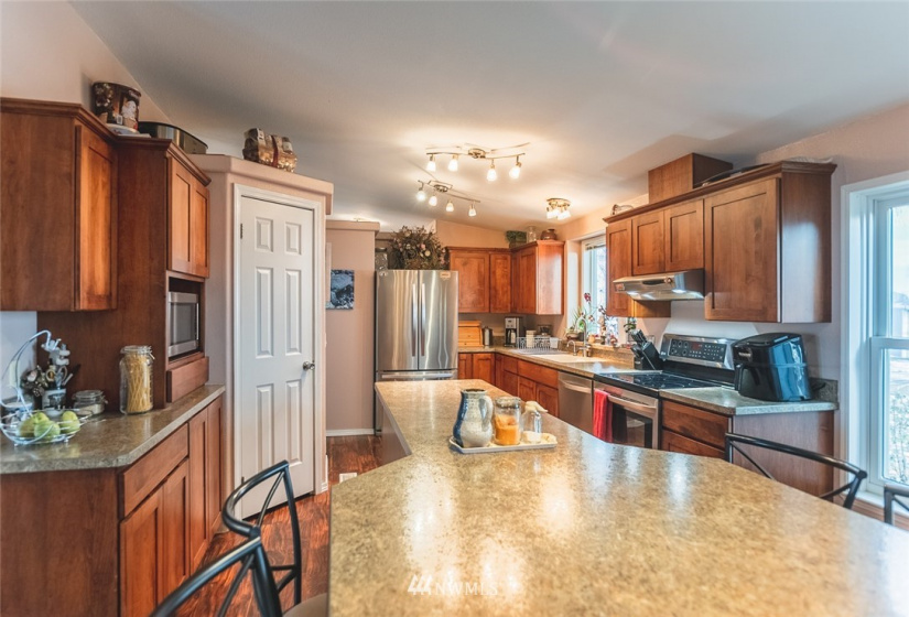 1812 O, Moses Lake, Washington 98837, 3 Bedrooms Bedrooms, ,2 BathroomsBathrooms,Residential,For Sale,O,NWM1874695