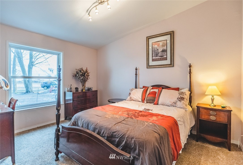 1812 O, Moses Lake, Washington 98837, 3 Bedrooms Bedrooms, ,2 BathroomsBathrooms,Residential,For Sale,O,NWM1874695