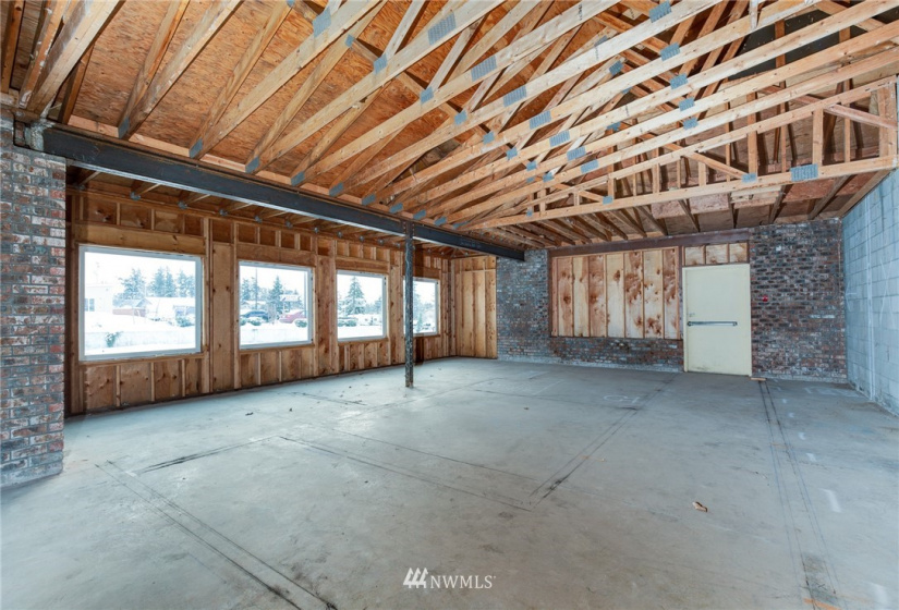 421 Midway, Oak Harbor, Washington 98277, ,Commercial Sale,For Sale,Midway,NWM1874108