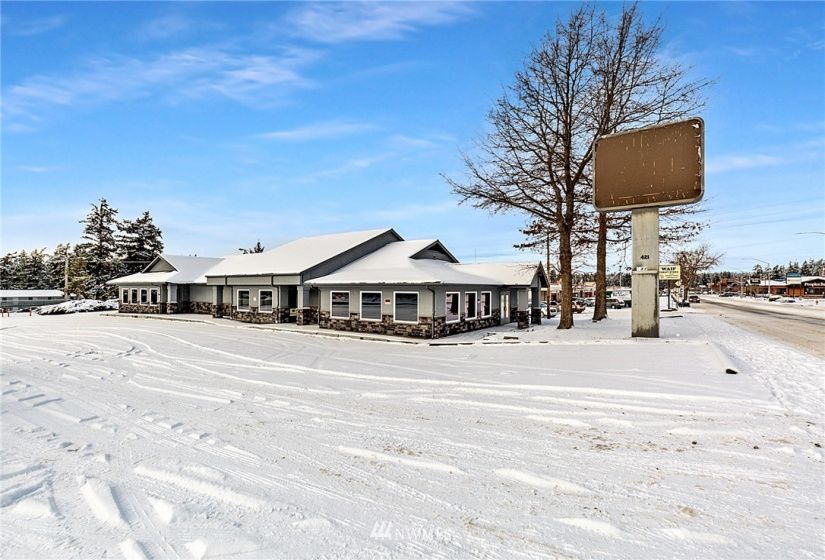 421 Midway, Oak Harbor, Washington 98277, ,Commercial Sale,For Sale,Midway,NWM1874108