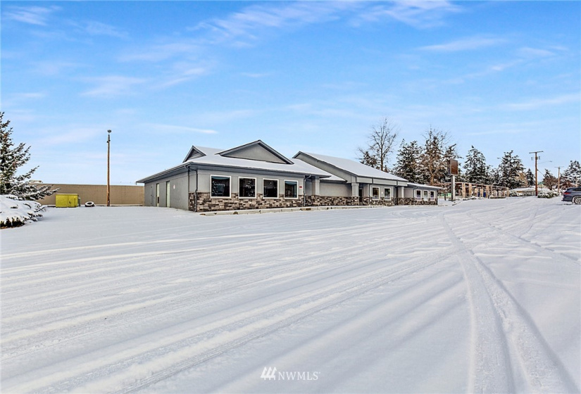 421 Midway, Oak Harbor, Washington 98277, ,Commercial Sale,For Sale,Midway,NWM1874108