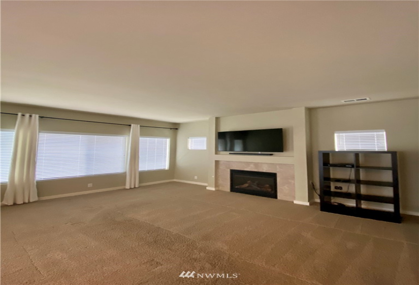 6232 Annette, Auburn, Washington 98092, 3 Bedrooms Bedrooms, ,Residential Lease,For Rent,Annette,NWM1874947