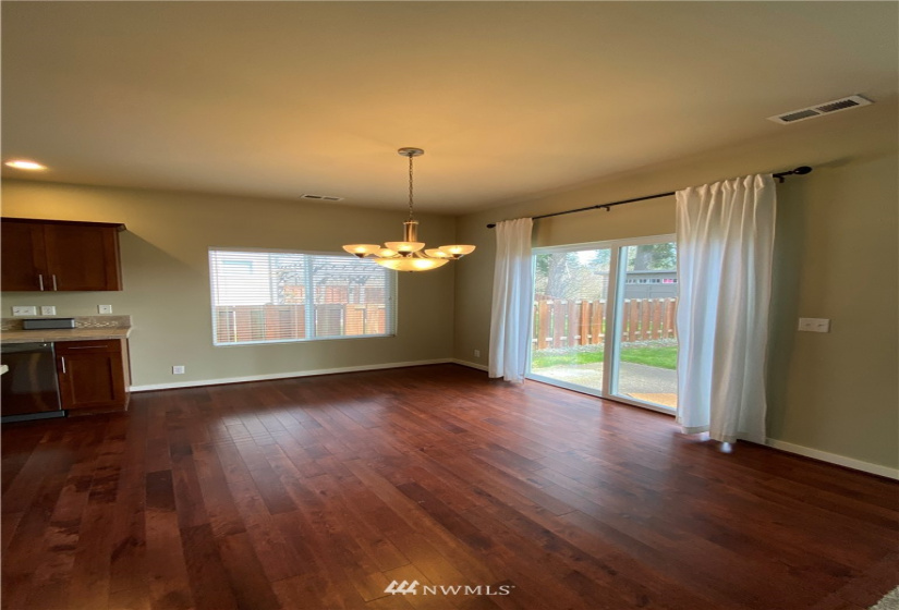 6232 Annette, Auburn, Washington 98092, 3 Bedrooms Bedrooms, ,Residential Lease,For Rent,Annette,NWM1874947