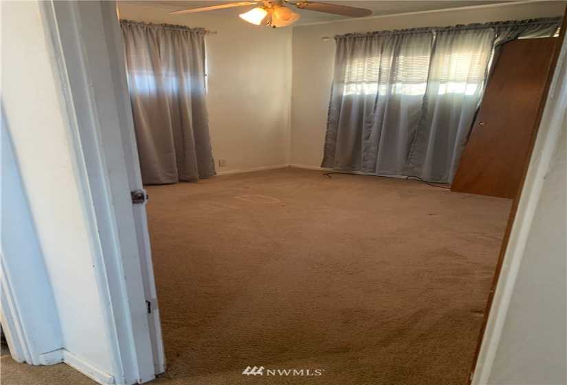 118 Juniper, Soap Lake, Washington 98851, 3 Bedrooms Bedrooms, ,1 BathroomBathrooms,Residential,For Sale,Juniper,NWM1874998