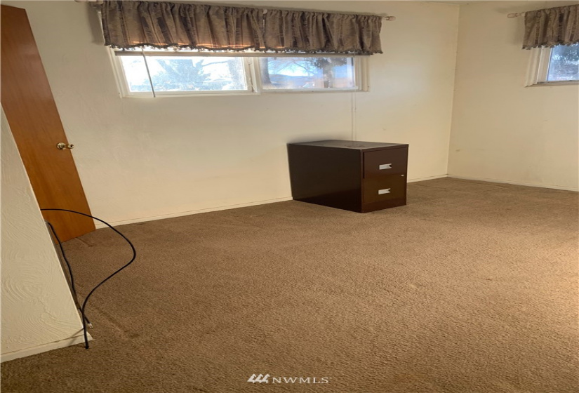 118 Juniper, Soap Lake, Washington 98851, 3 Bedrooms Bedrooms, ,1 BathroomBathrooms,Residential,For Sale,Juniper,NWM1874998