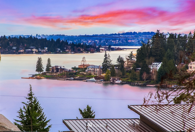 9534 1ST, Bellevue, Washington 98004, 3 Bedrooms Bedrooms, ,2 BathroomsBathrooms,Residential Lease,For Rent,1ST,NWM1875011