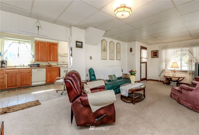 3811 SR 903, Roslyn, Washington 98941, ,Commercial Sale,For Sale,SR 903,NWM1875123