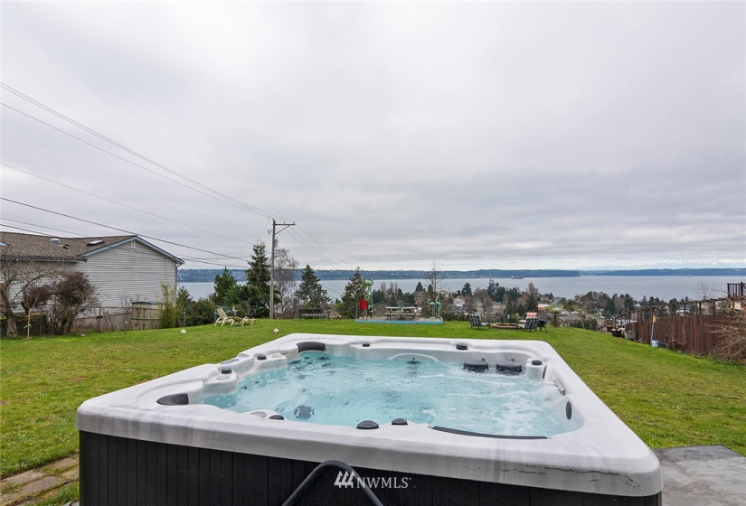 4902 Slayden, Tacoma, Washington 98422, 5 Bedrooms Bedrooms, ,2 BathroomsBathrooms,Residential,For Sale,Slayden,NWM1763717