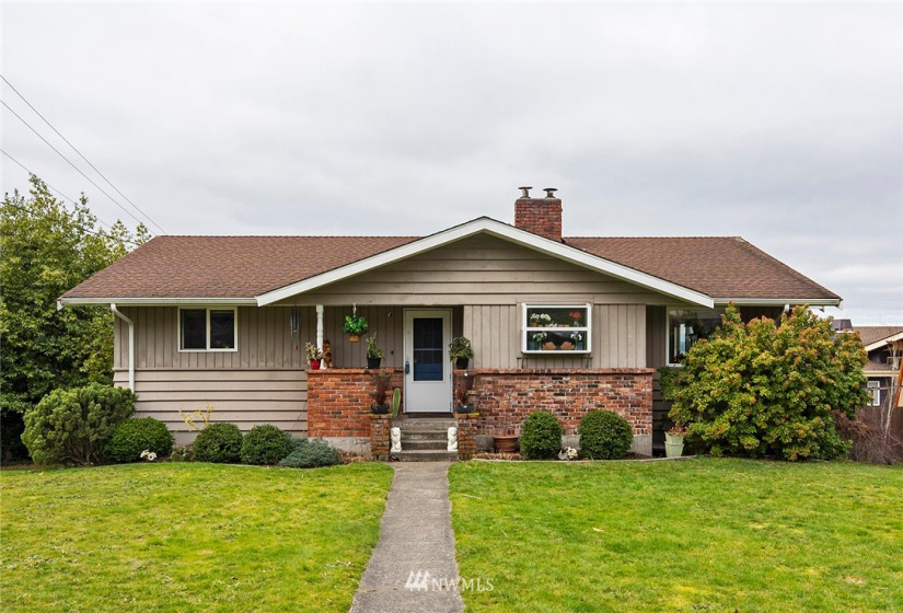4902 Slayden, Tacoma, Washington 98422, 5 Bedrooms Bedrooms, ,2 BathroomsBathrooms,Residential,For Sale,Slayden,NWM1763717