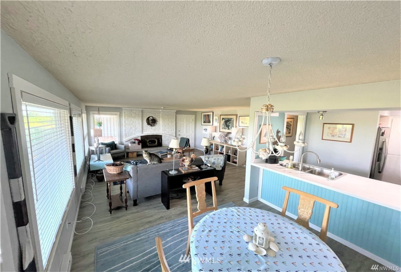 1051 Ocean Shores, Ocean Shores, Washington 98569, 3 Bedrooms Bedrooms, ,2 BathroomsBathrooms,Residential,For Sale,Sanderling,Ocean Shores,NWM1875086