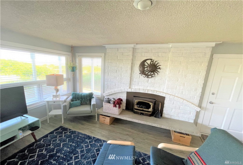 1051 Ocean Shores, Ocean Shores, Washington 98569, 3 Bedrooms Bedrooms, ,2 BathroomsBathrooms,Residential,For Sale,Sanderling,Ocean Shores,NWM1875086