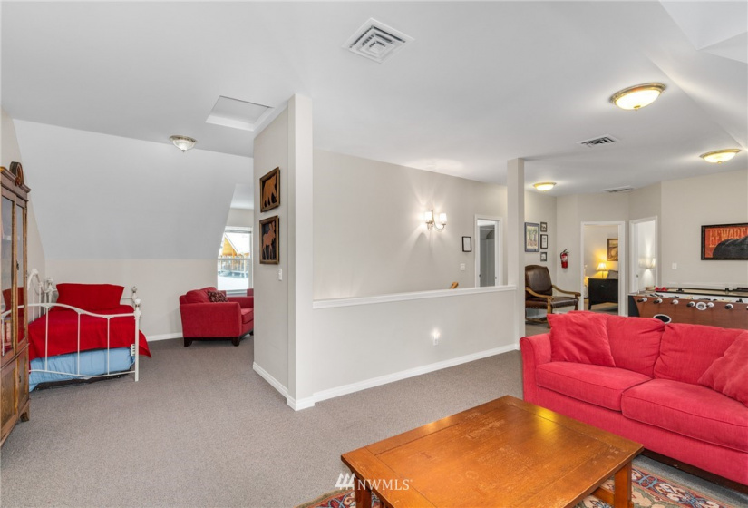 12190 Emig, Leavenworth, Washington 98826, 3 Bedrooms Bedrooms, ,2 BathroomsBathrooms,Residential,For Sale,Emig,NWM1875406