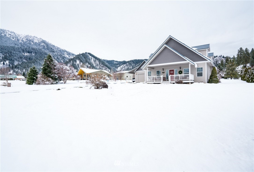 12190 Emig, Leavenworth, Washington 98826, 3 Bedrooms Bedrooms, ,2 BathroomsBathrooms,Residential,For Sale,Emig,NWM1875406