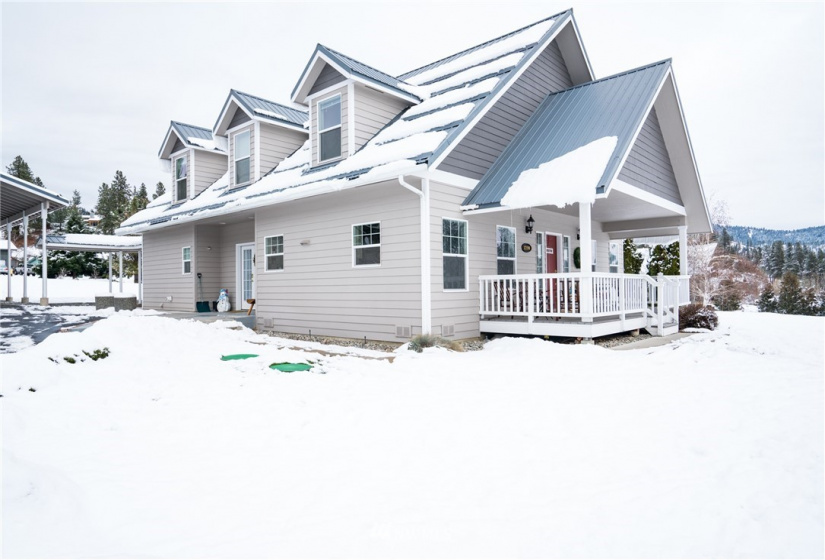 12190 Emig, Leavenworth, Washington 98826, 3 Bedrooms Bedrooms, ,2 BathroomsBathrooms,Residential,For Sale,Emig,NWM1875406