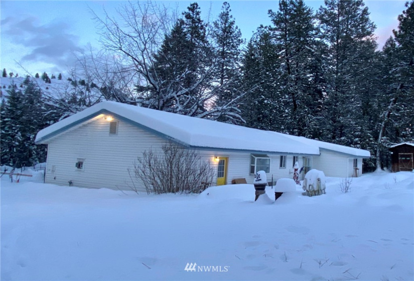 3 Victory Ln, Republic, Washington 99166, 3 Bedrooms Bedrooms, ,2 BathroomsBathrooms,Residential,For Sale,Victory Ln,NWM1875438